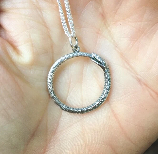 Collar Gótico Colgante Serpiente Plata Esterlina Dije Serpiente Reptil 7017 Ouroboros Foto 4 de 4