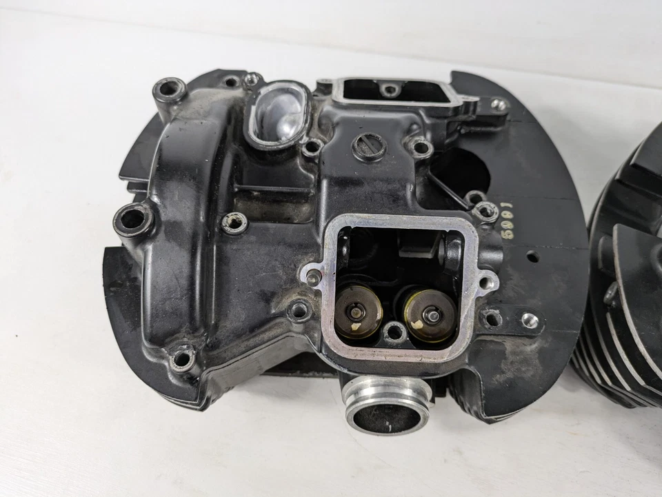 2005 - 2009 铃木大道 800 M50 VZ800 前后气缸盖 — 第 3/4 张图片