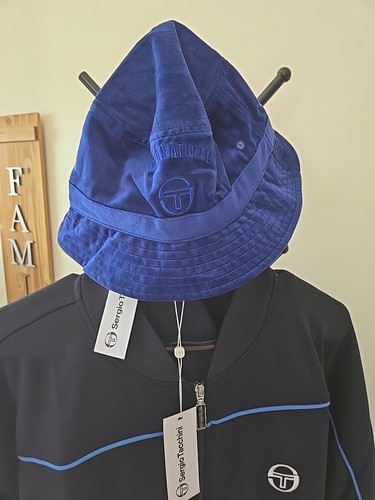 Sergio Tacchini Amiscora Archivio Track Jacket with Sergio Tacchini blue hat - Picture 2 of 4