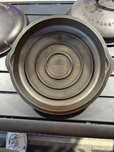 Griswold Cast Iron No.8 Self Basting 1098  Lid Skillet Cover Vintage Erie PA