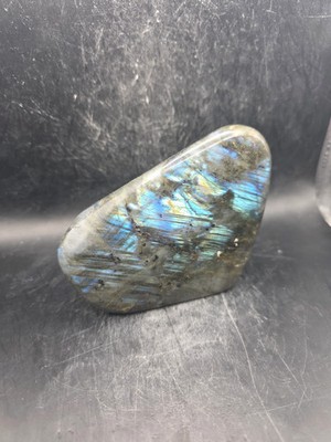 Labradorite Free Form 1.6 lbs 3.3'' Tall 4.3'' Wide Natural Crystal Display