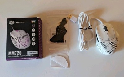 Cooler Master MM720 Gaming Mouse Glossy Finish White RGB Used Once
