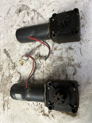 1995-1999 Mitsubishi Eclipse convertible top motor gear spyder LH RH dirty D54