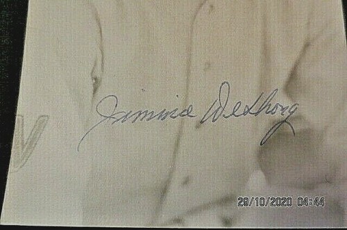 RARE VINTAGE 3 1/2 X 5 1/2 PHOTO SIGNED BY JIMMIE DeSHONG WASH. SENATORS #107 - Picture 2 of 2