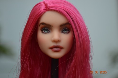 Barbie OOAK Repaint head Pearl - Picture 14 of 17