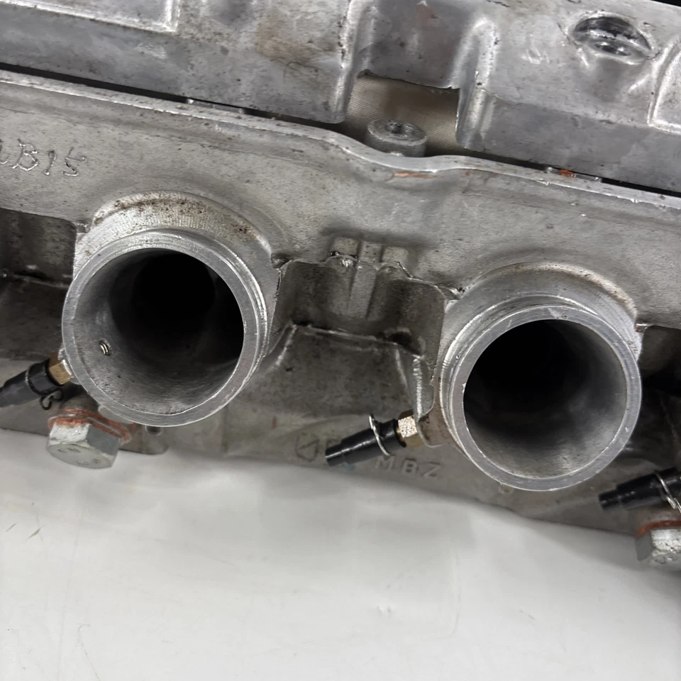 Honda CBR600 CBR 600 F2 1993 Engine Cylinder Head  MINT CONDITION - Image 4 of 4