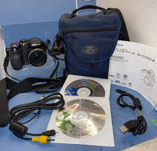Fujifilm FinePix S1000fd 10.0MP Digital Camera 12x Optical Zoom Tested Works