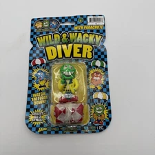 2006 WILD & WACKY PARACHUTE DIVERS JA-RU TOYS Frankie  MAD ODD BALLS NEW