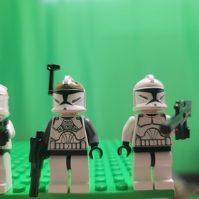 LEGO Starwars Clone Gunner & Commander & Troopers Set Of 4