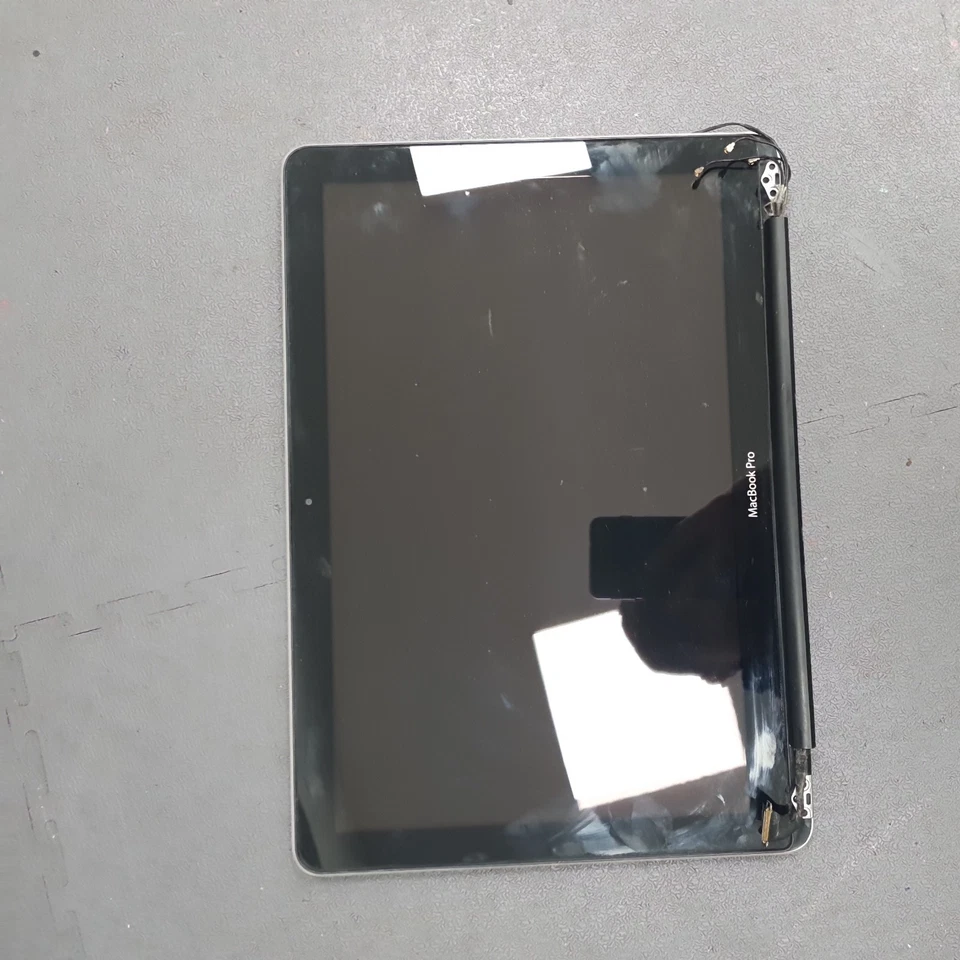 Apple MacBook Pro 13" 2011 · i5 · 8GB · 480GB, photo 1 of 2