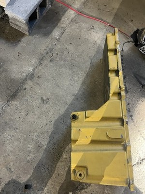 CAT C13 Engine Oil Pan 