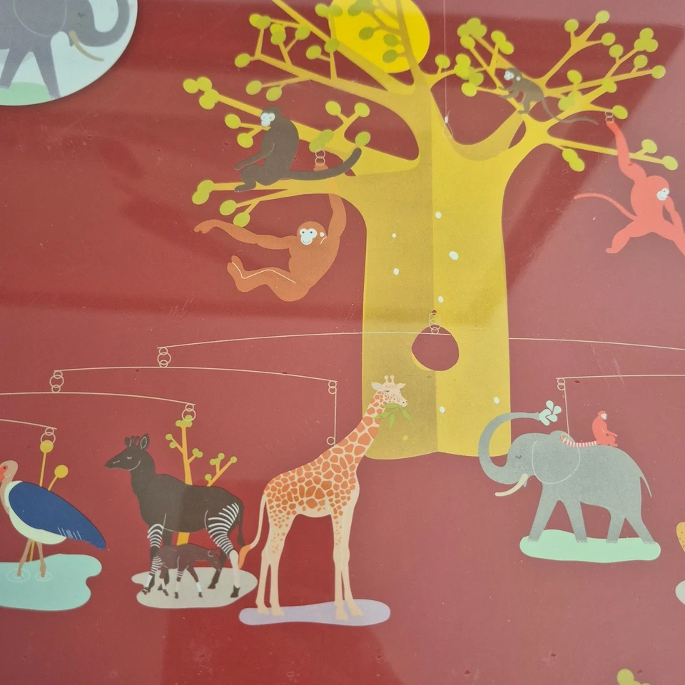 Nuevo Bebé Móvil Animales Sabana Africana Pequeña Habitación Grande Djeco Diseñado en Francia Foto 3 de 4
