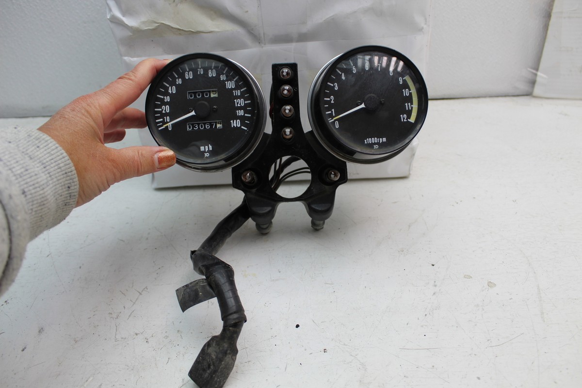 カワサキ、KZ650LTDメーター❗ 1977 KAWASAKI KZ650B Z650 (#479) SPEEDOMETER TACHOMETER