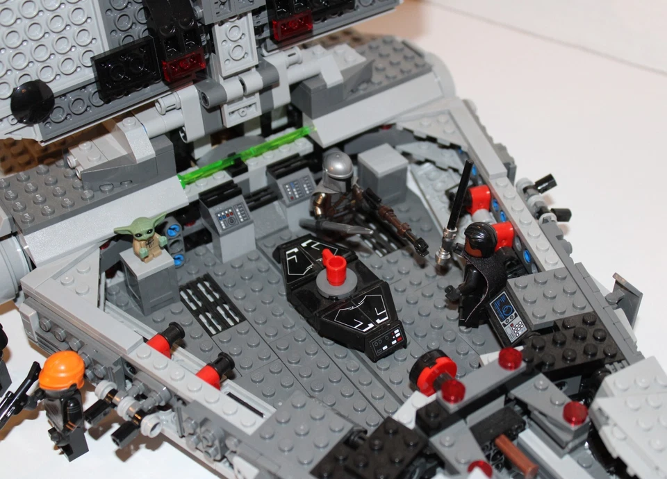 Retired Star Wars Lego set #75315 Imperial Light Cruiser 100% complete w/manual! - Image 2 of 4