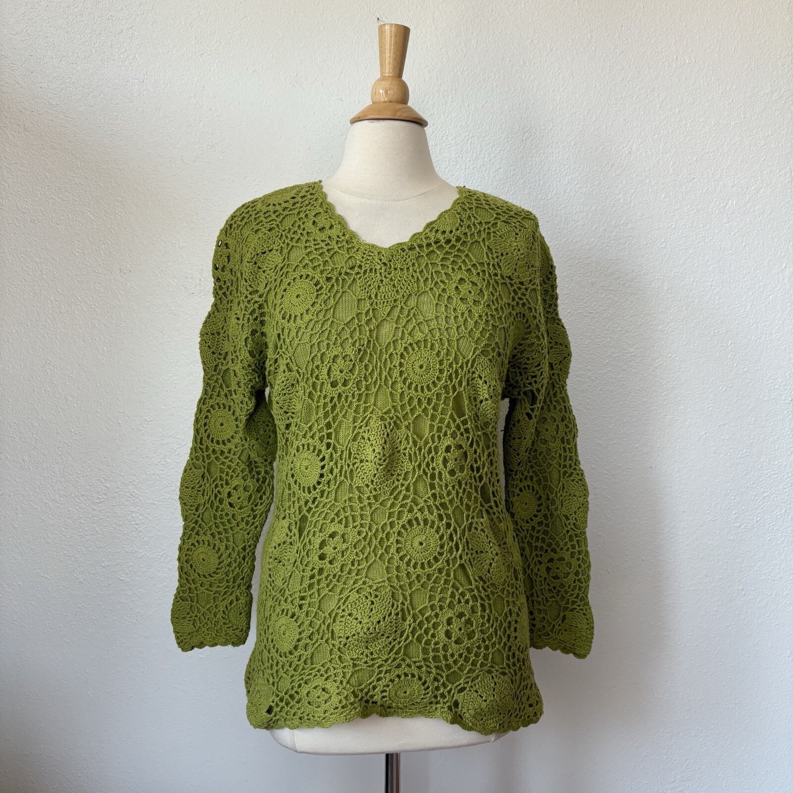 Vintage Shenanigans Solid Green Hand Knitted V-Ne… - image 2