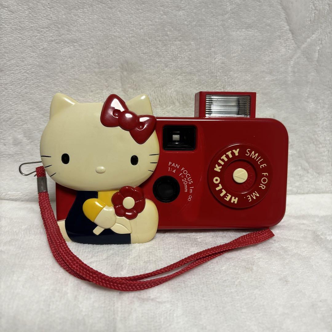 Sanrio Hello Kitty フィルムカメラ 1976 Rare Vintage Sanrio 1976 Hello Kitty Camera, Junk Item, Fuji Film