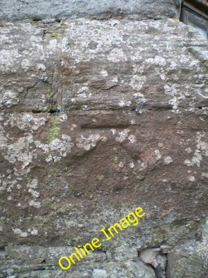 Foto 6x4 OS Benchmark - Stockton, St Chad Kirche Stockton\/SO7299 A slig c2014