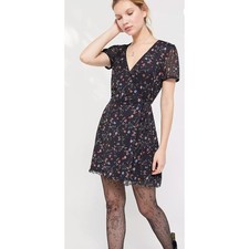 URBAN OUTFITTERS Billy Romantic Floral Mesh Mini Wrap Dress Size Medium