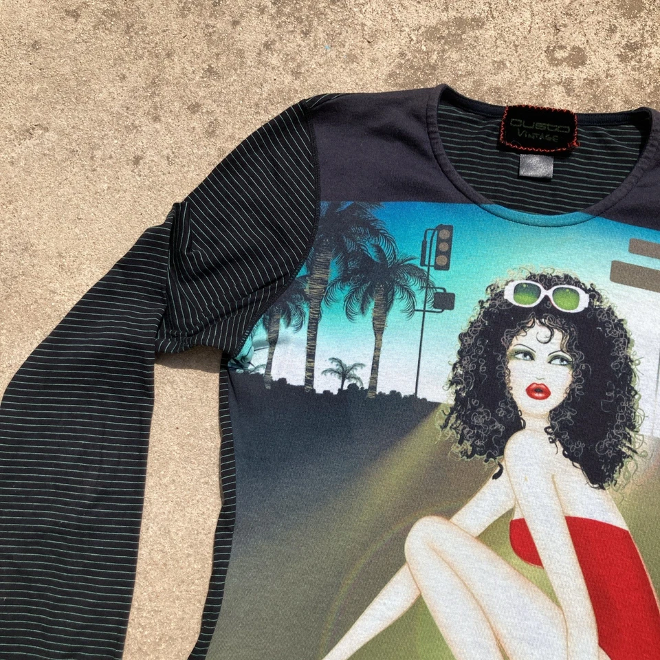 Top Custo Barcelona tamanho M algodão vintage anos 90 ano 2000 diva de Hollywood impressão gráfica - Imagem 2 de 4