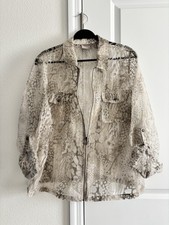 Chico  s Size 3 Sheer Animal Print Zip Front Jacket Blouse Beige Taupe Women  s XL