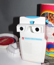 Gaf Talking Stereo View-Master 2020 Vintage Toy 1973 With Original Container