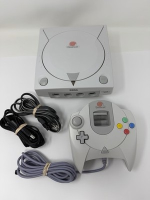 Sega Dreamcast Complete Bundle - Console, Controller And Cords Clean Tested VGC!
