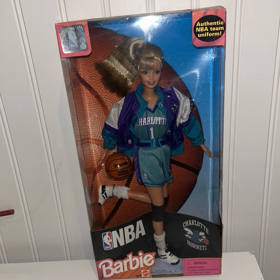 Vintage Barbie NBA Charlotte Hornets Basketball Collectible 1998 Mattel 20698 - Image 3 of 4