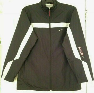 windcheater jacket nike