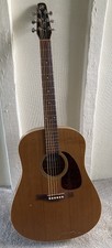 Seagull S6 Cedar Original Slim Dreadnought Acoustic. Guitar 2010