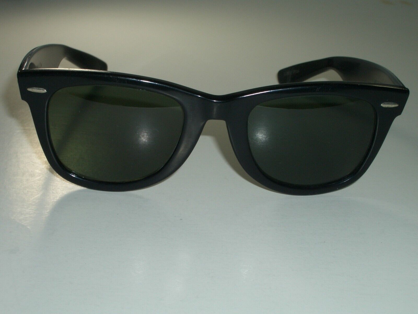 Vintage B&l Ray-Ban USA Shiny Black G15 Wayfarer 5022 L2008