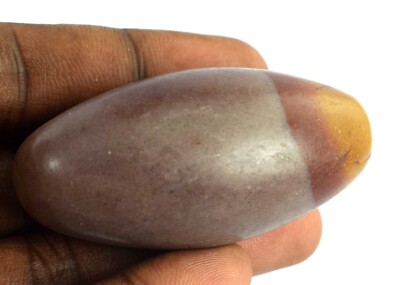 SHIVA LINGAM Heiliger Shiva Lingam Ei 2.40 Zoll 70 Gram Kristall Heilung