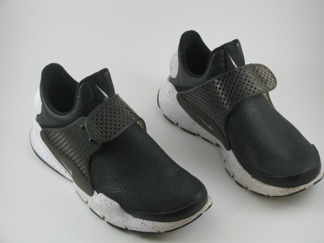 nike sock dart black