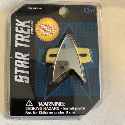 Star Trek Voyager Communicator Badge original QMx magnetic BRAND NEW!