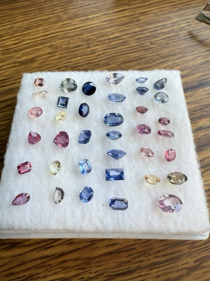 Natural Sapphire 35 stones Stunning different Color   ~1ct Gem Stone Collection  - Image 3 of 4