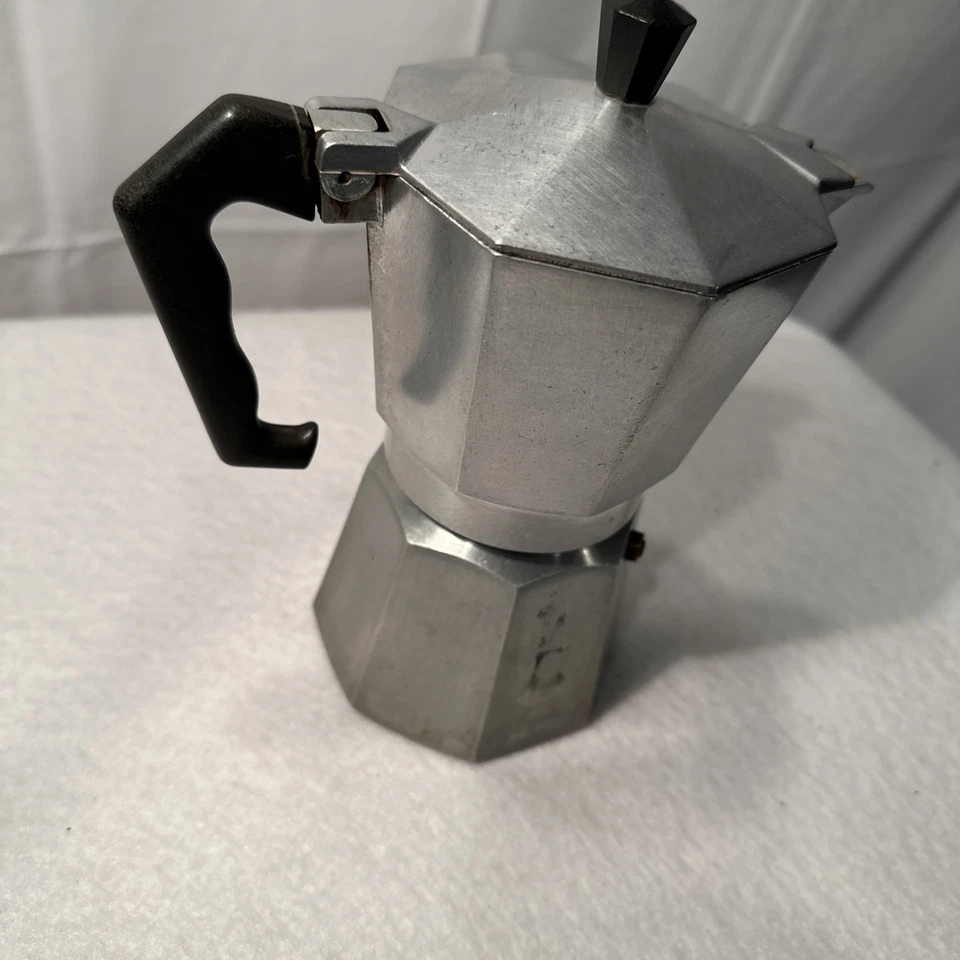 Cafetera italiana vintage Moka Bialetti Crusinallo estufa olla superior Foto 4 de 4