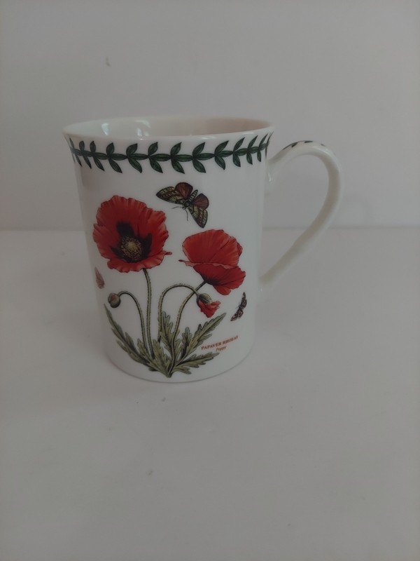 Portmeirion Botanic Garden Red Poppy Coffee Mug 4 1/8” T