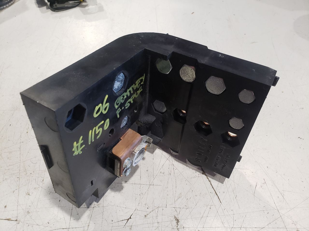 Battery Fuse Terminal - 2006 Bentley Flying Spur Auto Sedan - OEM 3W0937495