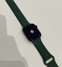Apple Watch Series 7 - Aluminium - 45MM - Black - GPS - Unlocked