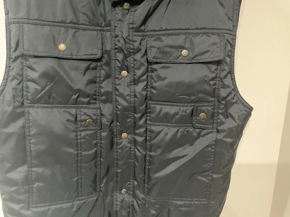 OZARK TRAIL MENS QUILTED PUFFER MENS BLACK VEST NEW WITHOUT TAGS SIZE L MUST SEE - Image 4 of 4