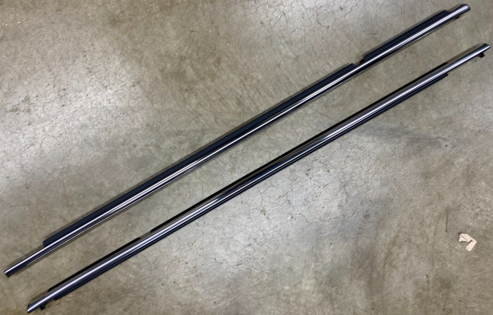 1995-2004 Toyota Tacoma Front Door Belt Molding 2pc Set Weatherstrip