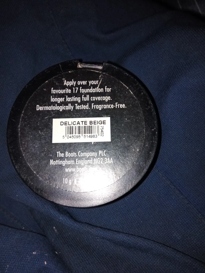 Just 17 pressed powder Delivate Beige 10g - Image 2 of 2