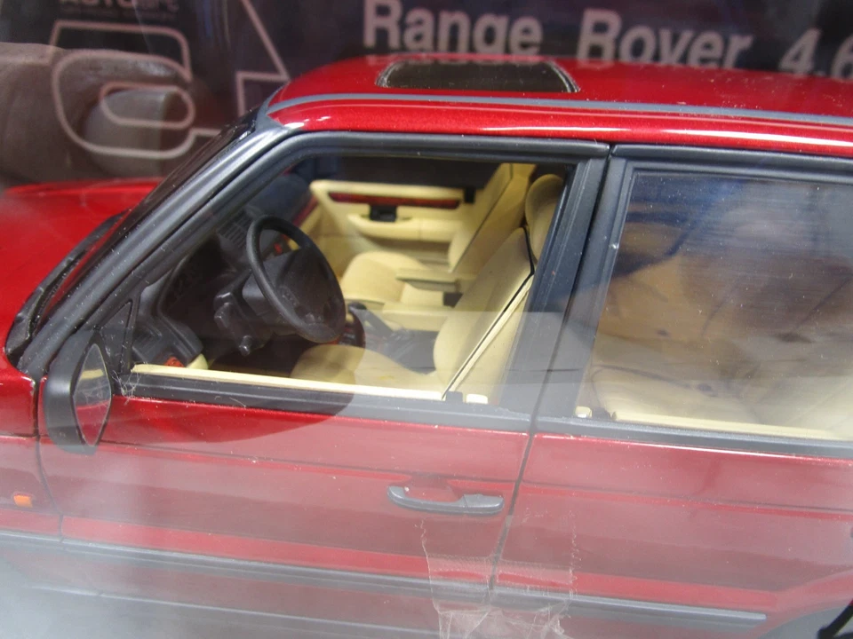 AUTOART 1/18 OFF-ROAD DIVISION RED RANGE ROVER 4.6 HSE USED MINT *DAMAGED BOX* - Image 3 of 4