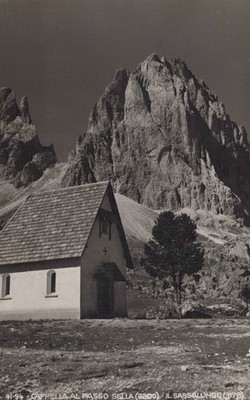 PASSO SADDLE POSTCARD m. 2200 BOLZANO CHAPEL SASSOLINGO m. 3178 TRAVELED 1949