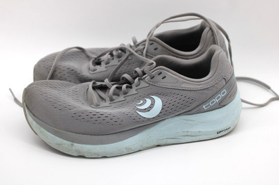 Topo Phantom 3 Grey Stone Womens size 10 Pre-Owned RUNNING Shoes
