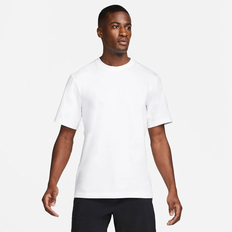 Nike Primary Dri-Fit Kurzarm Herren T-Shirt Sportshirt Fitness Oberteil Shirt  - Bild 1 von 1