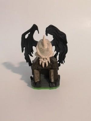 Darklight Crypt World Expansion Skylanders Spyro's Adventures Video Game Figure 