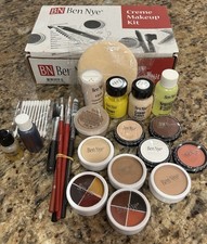 Ben Nye Cr me Make-Up Kit In Box Olive Light-Medium TK-3
