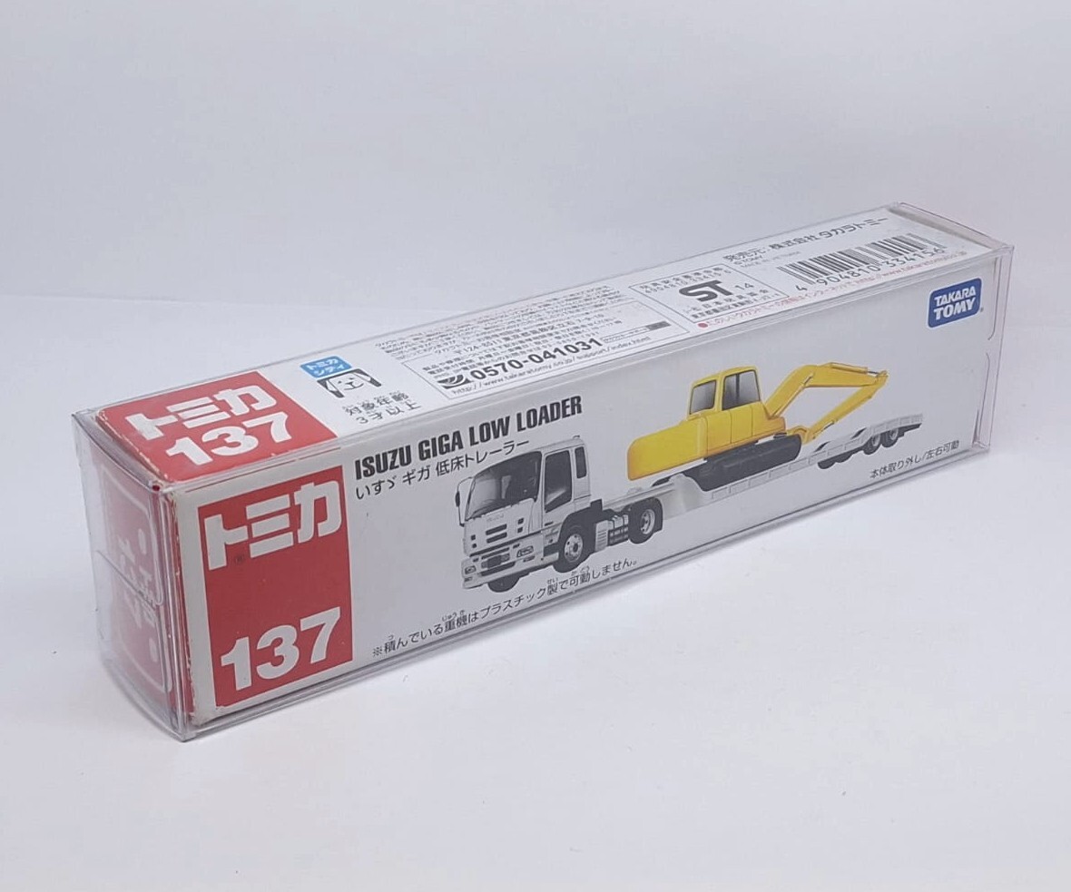 TOMICA 137 ISUZU GIGA LOW LOADER TOMY Long Car 2014 NEW (A