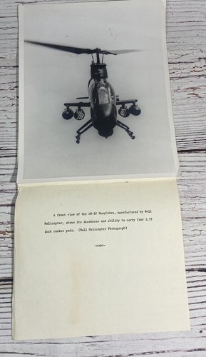 BELL AH-1G HUEY COBRA USMC HELICOPTER MANUFACTURER PHOTO FRONT VIEW MARINE CORPS