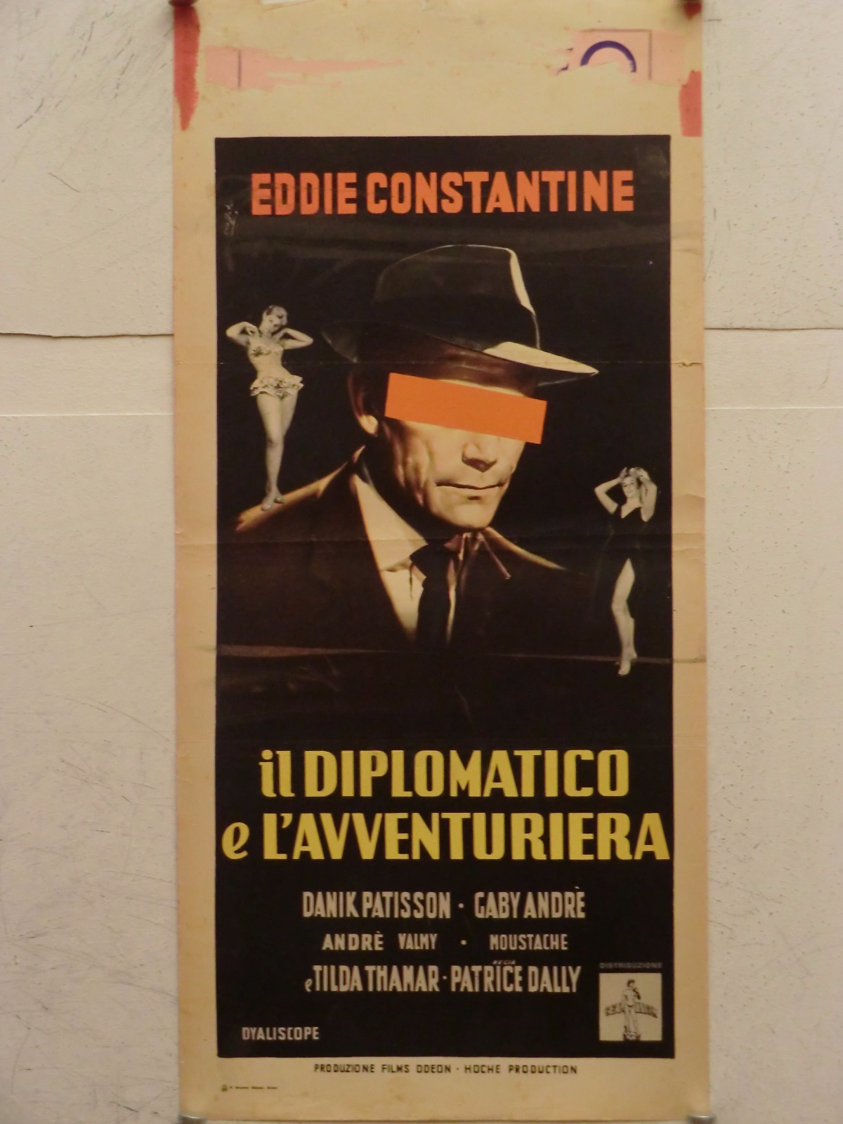 Locandina di Il Diplomatico e l'avventuriera (1958)